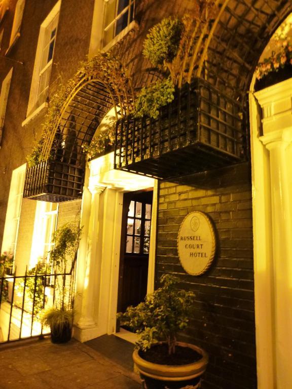 Russell Court Hotel Dublin Exterior foto