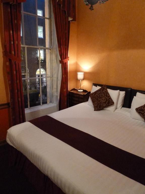 Russell Court Hotel Dublin Quarto foto